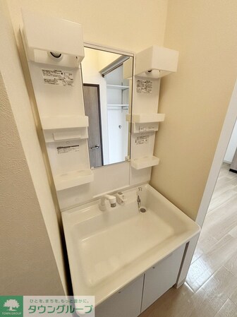 シャトル中山の物件内観写真